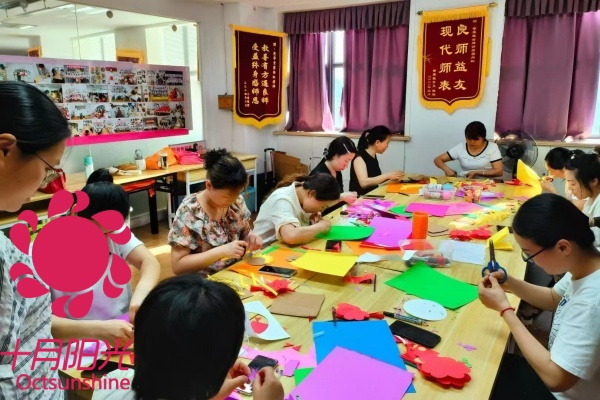 怎么挑选靠谱的育婴师培训机构？