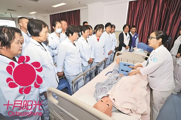 护理证考下来能拿多少工资？