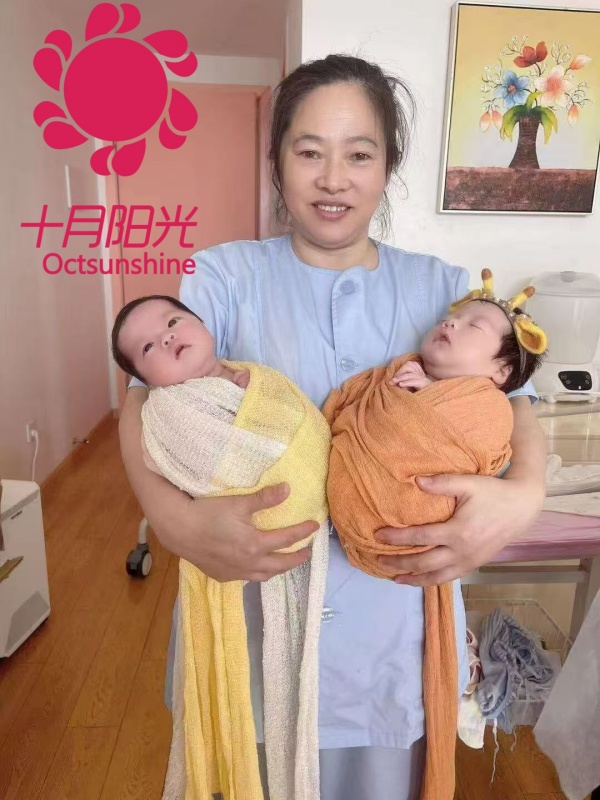 杭州双胞胎家庭请月嫂要加价多少？