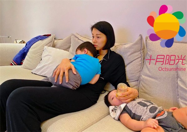 带孩子保姆
