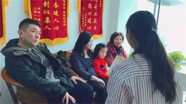 带娃的保姆阿姨或育儿嫂，有这十种行为，建议不要选择！