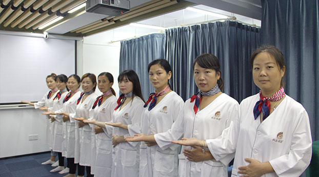 做月嫂去哪个城市比较好，工资还高？