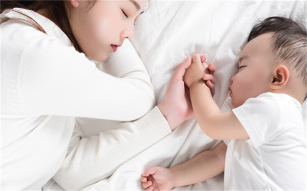 月嫂、育儿嫂和保姆的区别