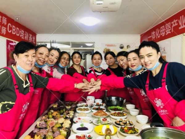 宝妈学月嫂要多久？周末班周期是多